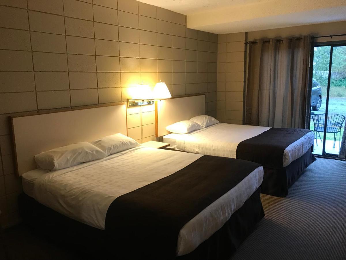 Airport Inn Порт-Гарді Екстер'єр фото
